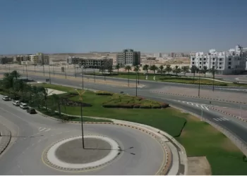 تنفيذ 7 مشروعات بقطاع الطرق في الدقم