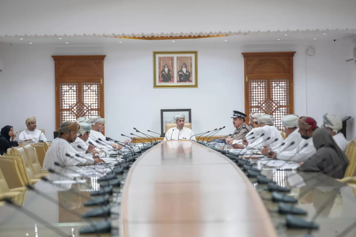 “بلدي شمال الباطنة” يناقش المشاريع الإنمائية بالمحافظة