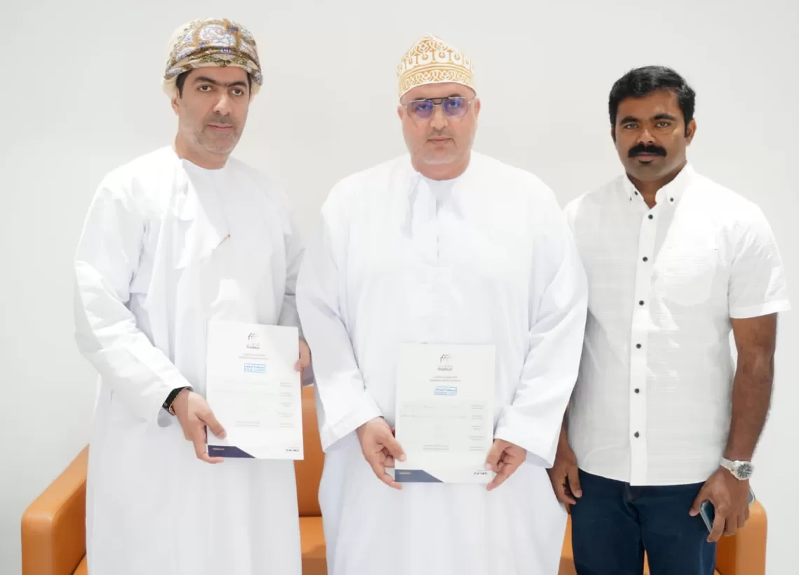 بحجم استثمار 2 مليون ريال.. توقيع عقد لتوسعة مشروع “الحديد والصلب” في “سمائل الصناعية”