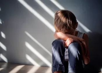 ما علاقة ميكروبات الأمعاء بمرض التوحد؟.. ورقة بحثية جديدة تكشف الصلة
