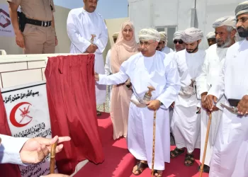 وزير الصحة يضع حجر الأساس لمستشفى محوت الجديد