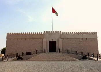 لتوفير تجارب سياحية متنوّعة.. توقيع اتفاقية إدارة حصن الخابورة بشمال الباطنة