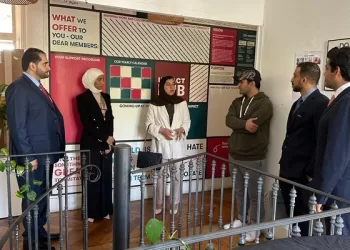 الوفد المرافق لسمو السيد بلعرب يواصل الاطلاع على التجارب السويسرية