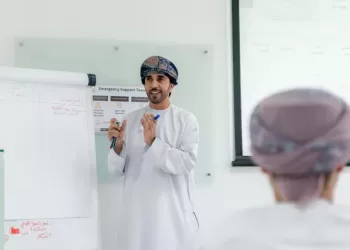 اعتماد 145 خدمة لتبسيط إجراءات الخدمات الحكومية