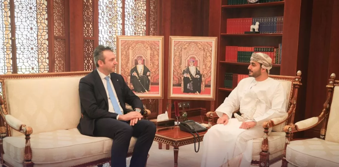 السيد ذي يزن يبحث التعاون المشترك مع السفير الإيطالي