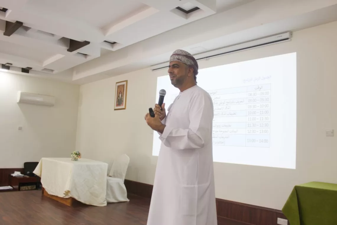 “النقل والاتصالات وتقنية المعلومات” تناقش تأثير الذكاء الاصطناعي على المجتمع بـ”الداخلية”