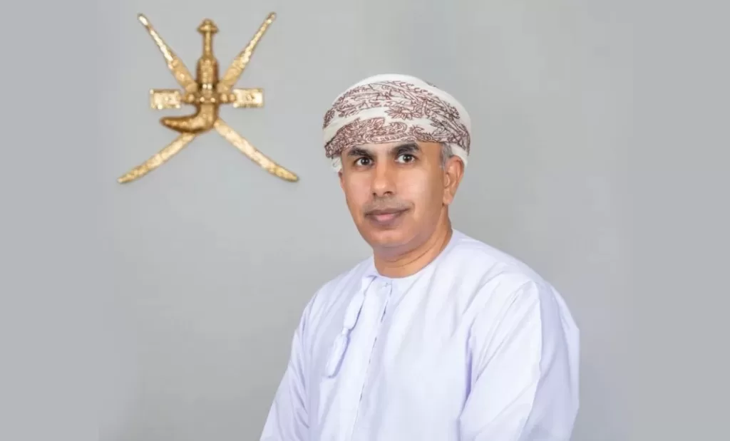بقرار وزاري.. “السبتي” يعتمد السياسة الإعلامية وضوابط الظهور الإعلامي لمنتسبي وزارة الصحة