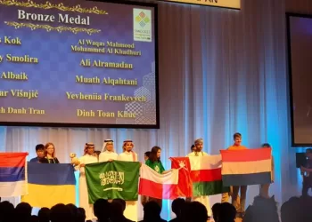طالب عماني يفوز بالبرونزية في أولمبياد الرياضيات باليابان