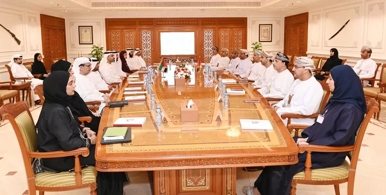 بحث التعاون العماني الإماراتي في مجالات الرقابة وتعزيز النزاهة