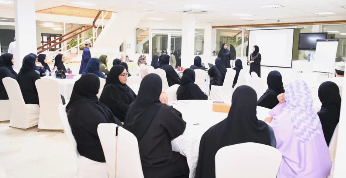 بمشاركة 25 شخصا.. بدء برنامج تأهيل المقبلين على الزواج في مسقط