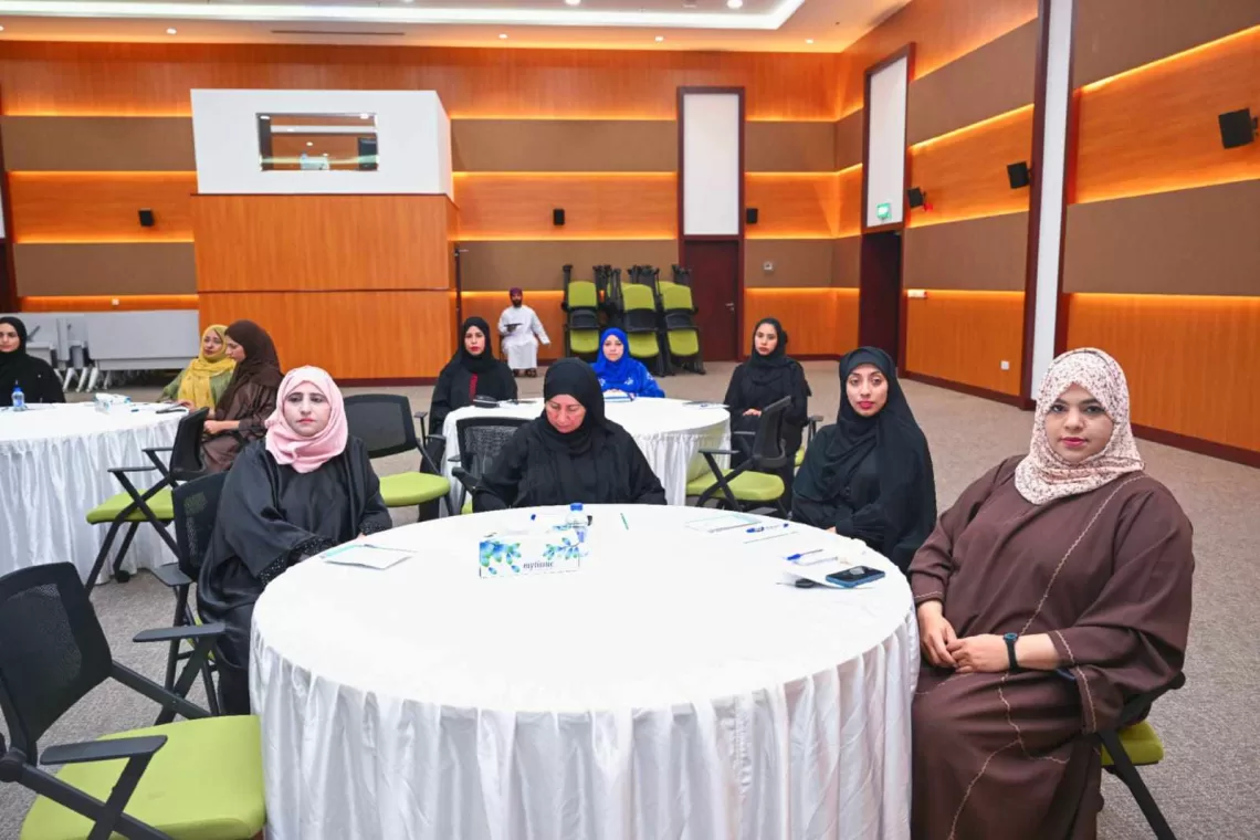 32 مشاركة ببرنامج “التمكين القيادي للمرأة في مواقع اتخاذ القرار”