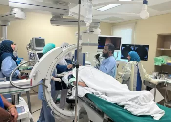 إدخال منظار المجاري الصفراء للمرة الأولى في مستشفى صحار