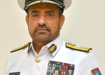 رئيس أركان قوات السلطان المسلحة يتوجه إلى باكستان