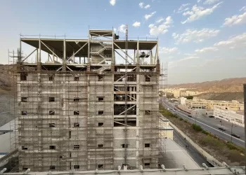 نسبة إنجاز الأعمال الإنشائية في مصنع إنتاج الأعلاف تصل 70%
