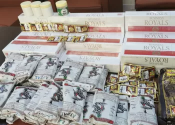 ضبط كميات من السجائر والتبغ الممضوغ غير المدخن في الظاهرة