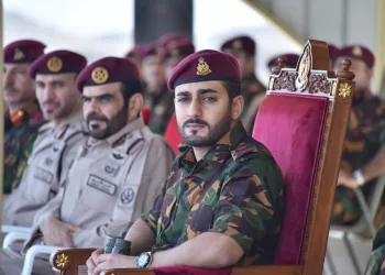 بالصور.. سمو السيد ذي يزن يشهد البيان العملي الختامي للتمرين الأمني العماني – القطري “عين الصقر”