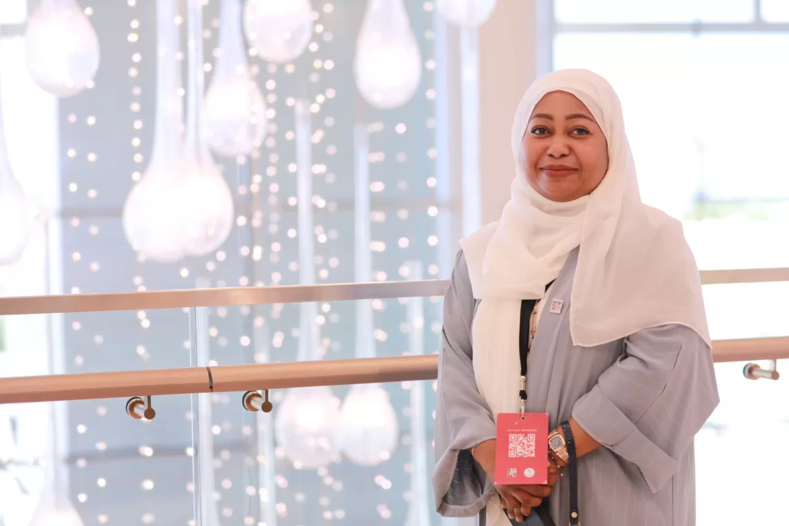 بسمة كامونا: أطمح في تمثيل المرأة العمانية عالميا.. والعمل التطوعي واجب وطني لخدمة المجتمع