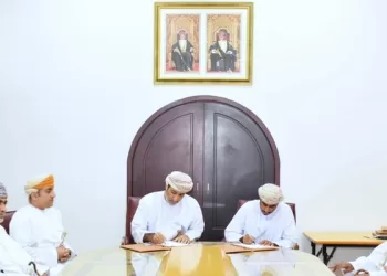 توقيع اتفاقيتين لتنفيذ مشاريع إنشائية في صحار