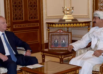 وزير المكتب السلطاني يستقبل أمين عام مجلس الأمن لروسيا الاتحادية