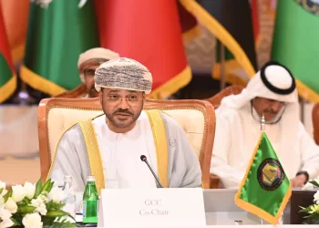 وزيرا خارجية سلطنة عُمان وروسيا يؤكدان على أهمية وقف دوامة العنف والعدوان