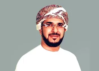 الدكتور هلال بن سيف الضامري مديراً عاماً لمصنع شركة ريسوت للإسمنت