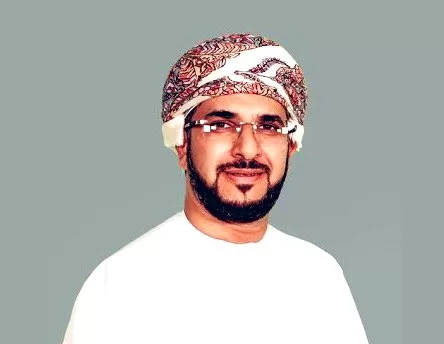 الدكتور هلال بن سيف الضامري مديراً عاماً لمصنع شركة ريسوت للإسمنت