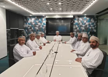 قطاع الخدمات الأساسية يعقد اجتماعًا تنسيقيًّا حول العاصفة المدارية “تيج”.