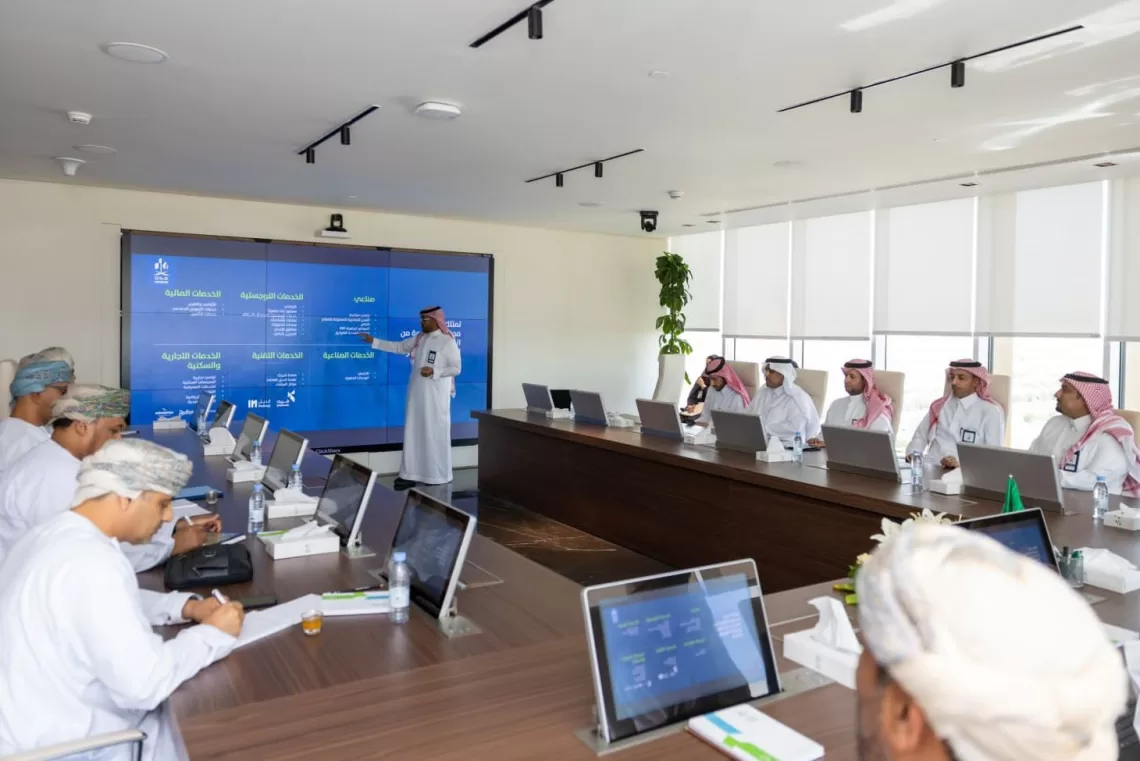 وفد سعودي يتعرف على الفرص الاستثمارية في المناطق الاقتصادية والحرة بسلطنة عمان