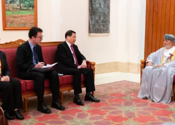 بحث تعزيز التعاون القضائي بين سلطنة عمان والصين