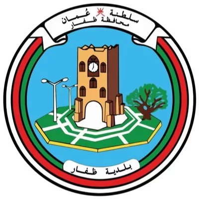 بلدية ظفار تعلن تفعيل لجنة الطوارئ استعدادا للحالة المدارية