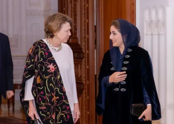 السّيّدةُ الجليلةُ تقيم مأدبة عشاء على شرف حرم الرئيس الألماني