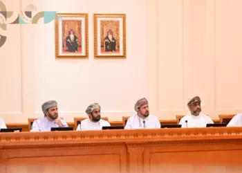 “تعليمية الشورى” تناقش عقود الحافلات المدرسية وتعمين الوظائف الأكاديمية بجامعة السلطان قابوس