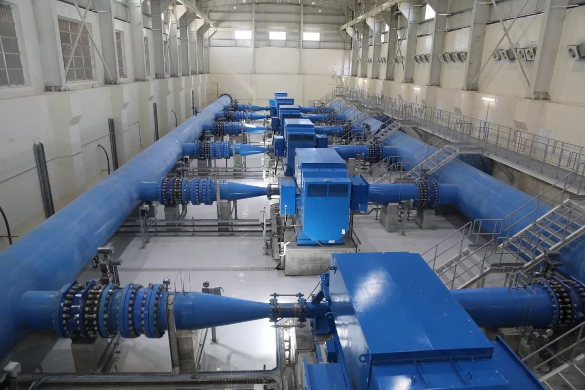 بدء التشغيل التجريبي لمشروع تعزيز خط نقل المياه لمحافظة الداخلية