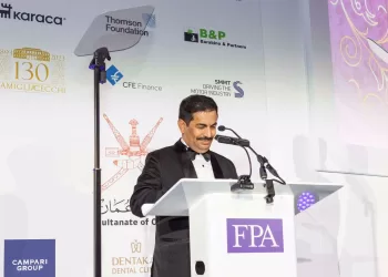 الحراصي يؤكد حرص وزارة الإعلام على تعزيز التعاون مع المؤسسات الدولية