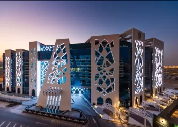 “أومينفست” تكمل عملية الاستحواذ على حصة 5.87% ببنك مسقط