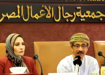 بحث آفاق التعاون بين سلطنة عُمان ومصر في المشروعات الصغيرة والمتوسطة