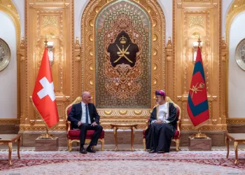 سلطنة عُمان وسويسرا الاتحادية تؤكّدان على أهمية تعزيز المزيد من مبادرات الشراكة وتبادل الخبرات