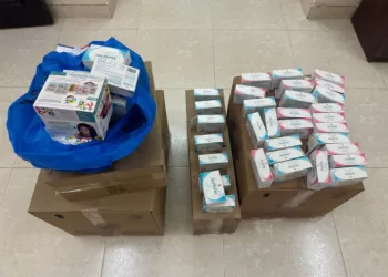 ضبط كميات كبيرة من مستحضرات التجميل المغشوشة في ظفار