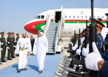 السيد ذي يزن يزور دولة الإمارات العربية المتحدة
