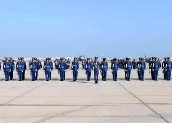 سلاح الجو السلطاني العُماني يحتفل بيوم قوات السلطان المسلحة