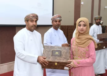 تكريم طلاب شمال الباطنة الفائزين قي المسابقات الإقليمية والدولية