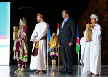 سمو السيد ذي يزن يرعى افتتاح بطولة كأس العالم لخماسيات الهوكي