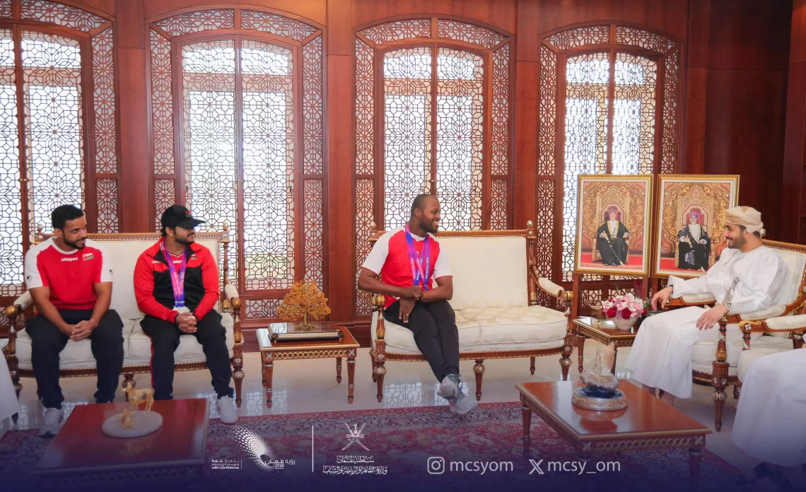 سمو السيد ذي يزن يكرم لاعبي المنتخب الوطني البارالمبي