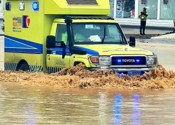 فرق “الدفاع المدني” تنقذ 107 أشخاص في شمال الباطنة