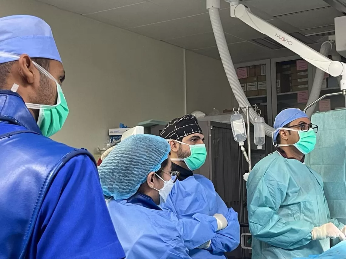 إجراء أول عملية زرع لجهاز صغير ومتطور في ملحق الأذين الأيسر بمستشفى جامعة السلطان قابوس