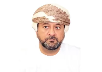 اختيار “العريمي” رئيسا لمجلس إدارة “جمعية الصحفيين”