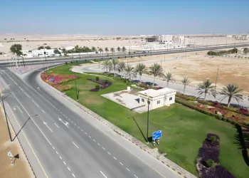 زراعة 5000 شجرة في المنطقة الاقتصادية الخاصة بالدقم