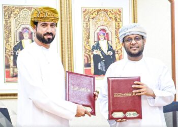 توقيع اتفاقية لإنشاء مركز اتصال سحابي لـ”التجارة والصناعة”
