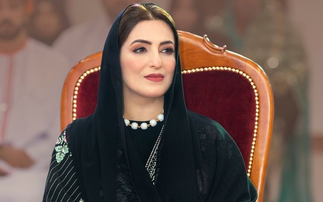 السيدة الجليلة تعزّي أهالي المتوفّين في شمال الشرقية