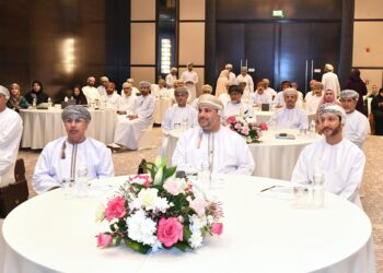 وزير الصحة يلتقي المحافظين لتعزيز التكاملية وتحقيق التنمية المستدامة